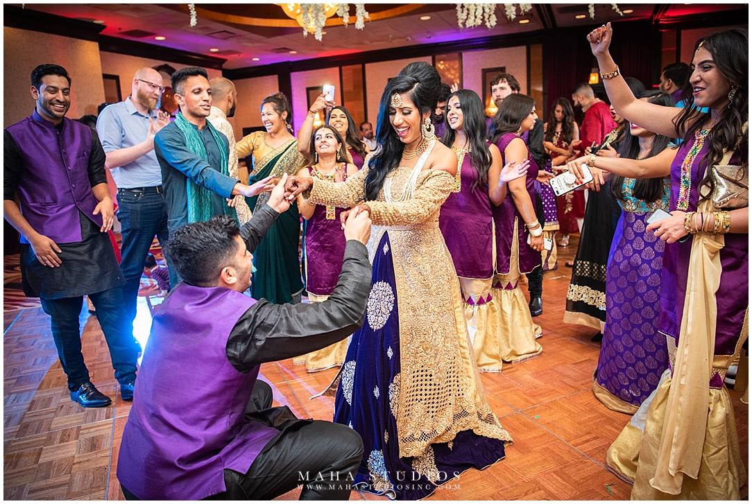 sonia-and-rameez-ismaili-wedding-photography-chicago-wedding-photography-maha-studios_0143.jpg