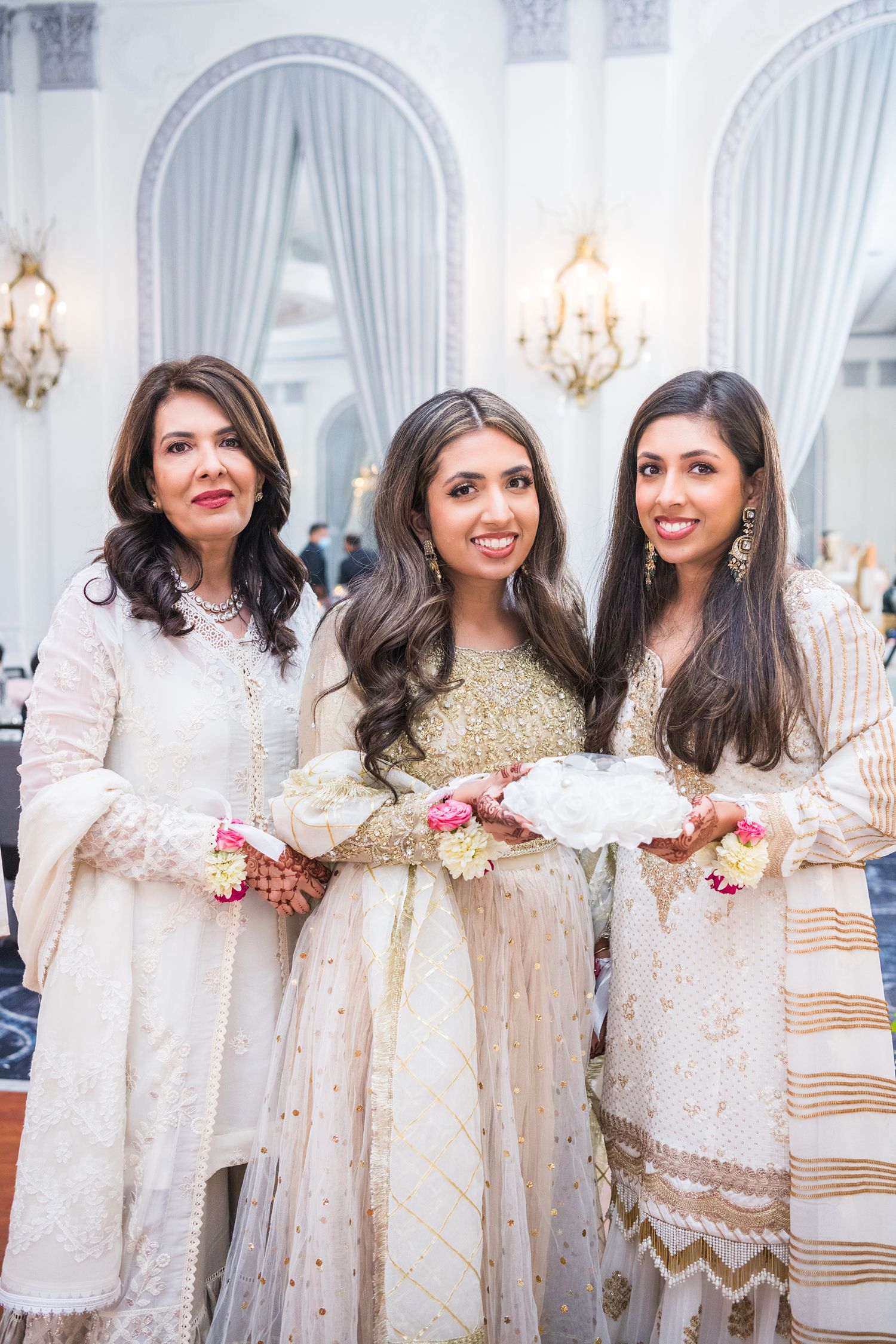 Wedding guests at Hilton Chicago photographed by Maha Studios